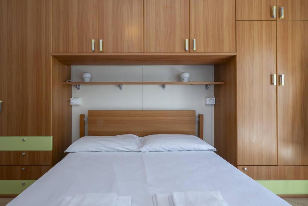 Youhosty - Zuretti42 Apartment Milan Exterior photo
