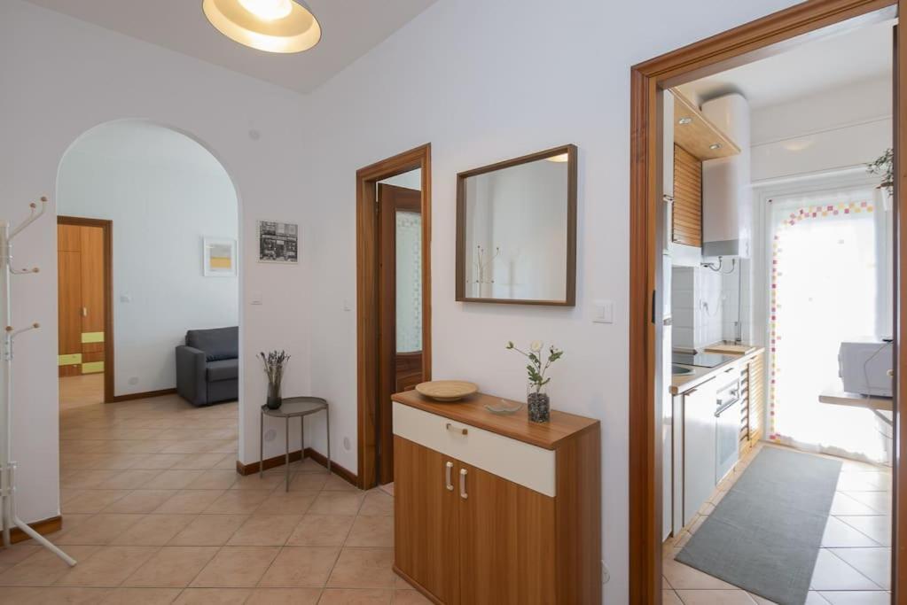 Youhosty - Zuretti42 Apartment Milan Exterior photo