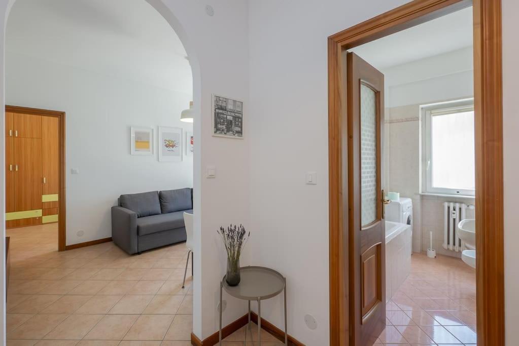 Youhosty - Zuretti42 Apartment Milan Exterior photo